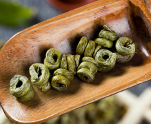 <b>这三种比较常见的铁皮石斛产品</b>