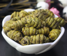 <b>别着急壮阳补肾 男人多吃铁皮石斛滋阴</b>