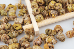 <b>男人吃铁皮石斛的功效和作用你知道多少？</b>