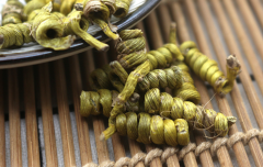 <b>节假日前后调理肠胃不适、失眠上火，石斛很给</b>