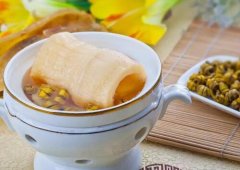 铁皮石斛炖汤时炖什么好？