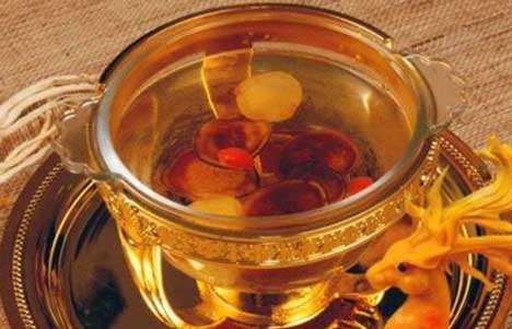 铁皮石斛与杜仲泡酒是比较常见的吃法