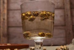 铁皮石斛泡水一次能喝多久,隔夜的石斛水还能喝吗？
