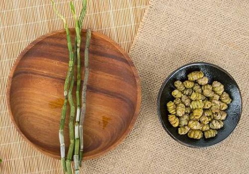 铁皮石斛一般在哪个季节吃比较好？