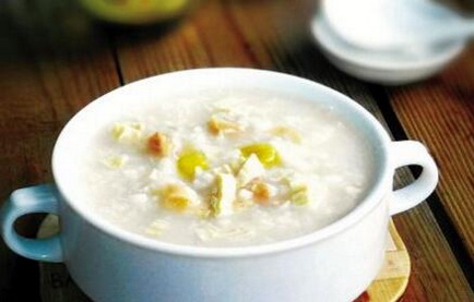 铁皮石斛的多糖含量一般是多少？