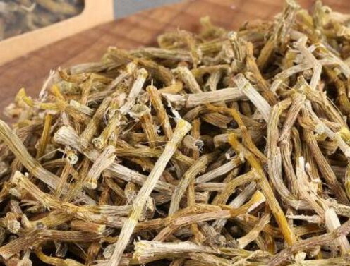 哪些人是不适合吃霍山石斛的？