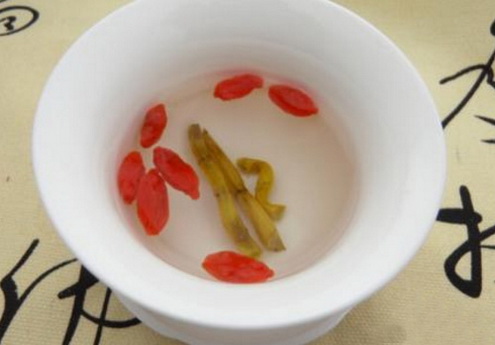 霍山石斛鉴别真假优劣的方法