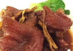 铁皮石斛炖猪脚